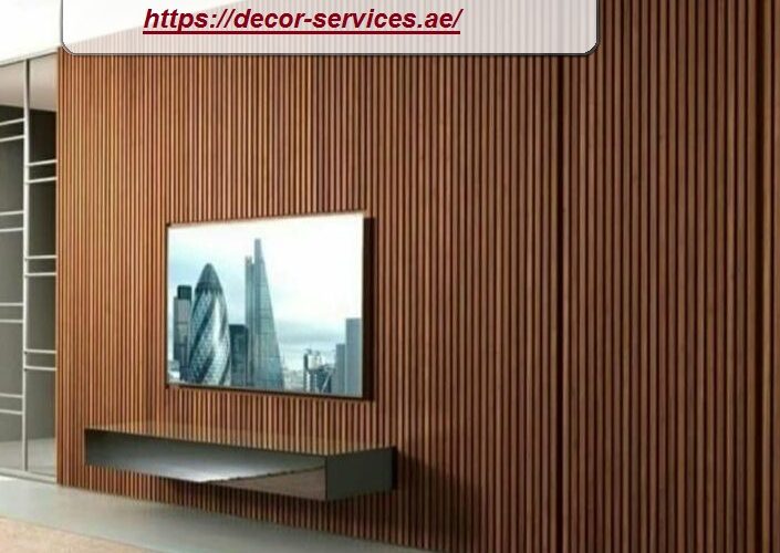تركيب بديل الخشب للجدران في دبي